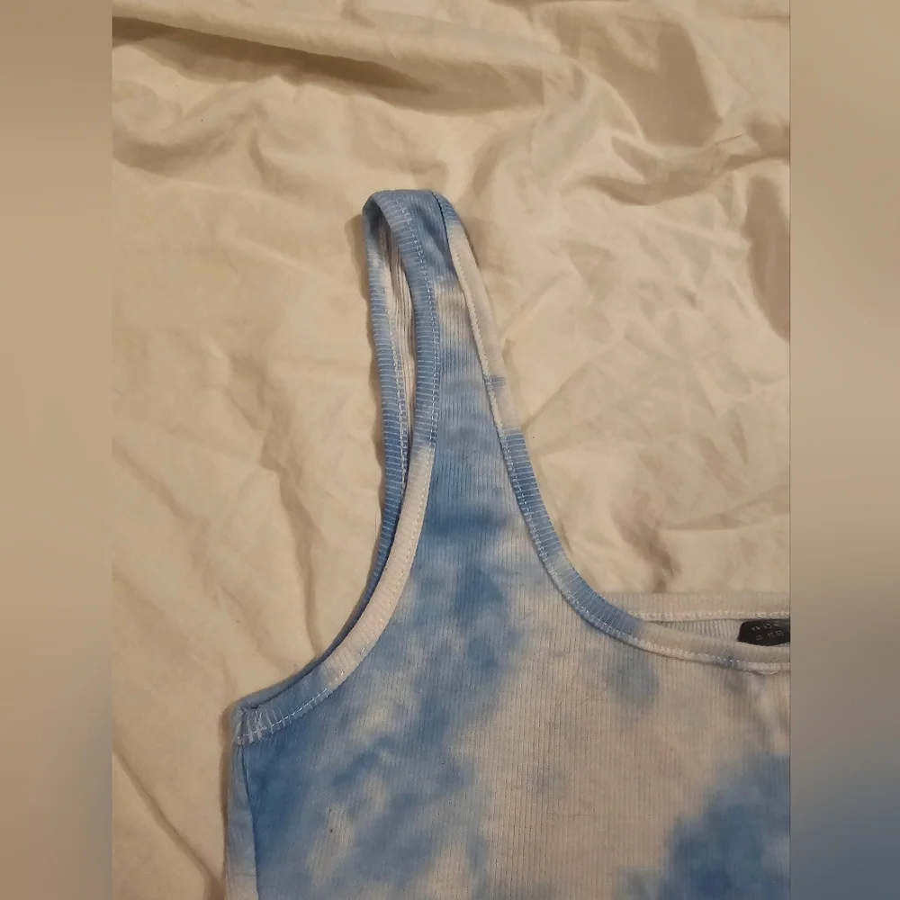 White & Blue Tank Crop Top XS Shein - Picture 3 of 6